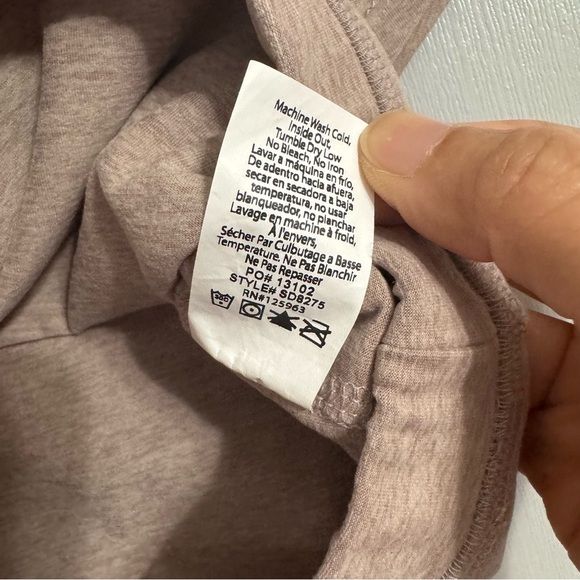 Beyond Yoga Women's Beige Crop Top Size Medium - Picture 7 of 9